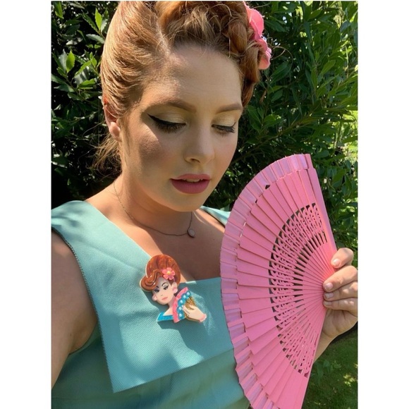 Dapper Darling Brooch by Lipstick & Chrome- NWT - Picture 3 of 9